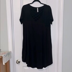 ⚡️ 3 for $20 ⚡️ Zenana Premium Short Sleeve Black Crisscross Swing Dress